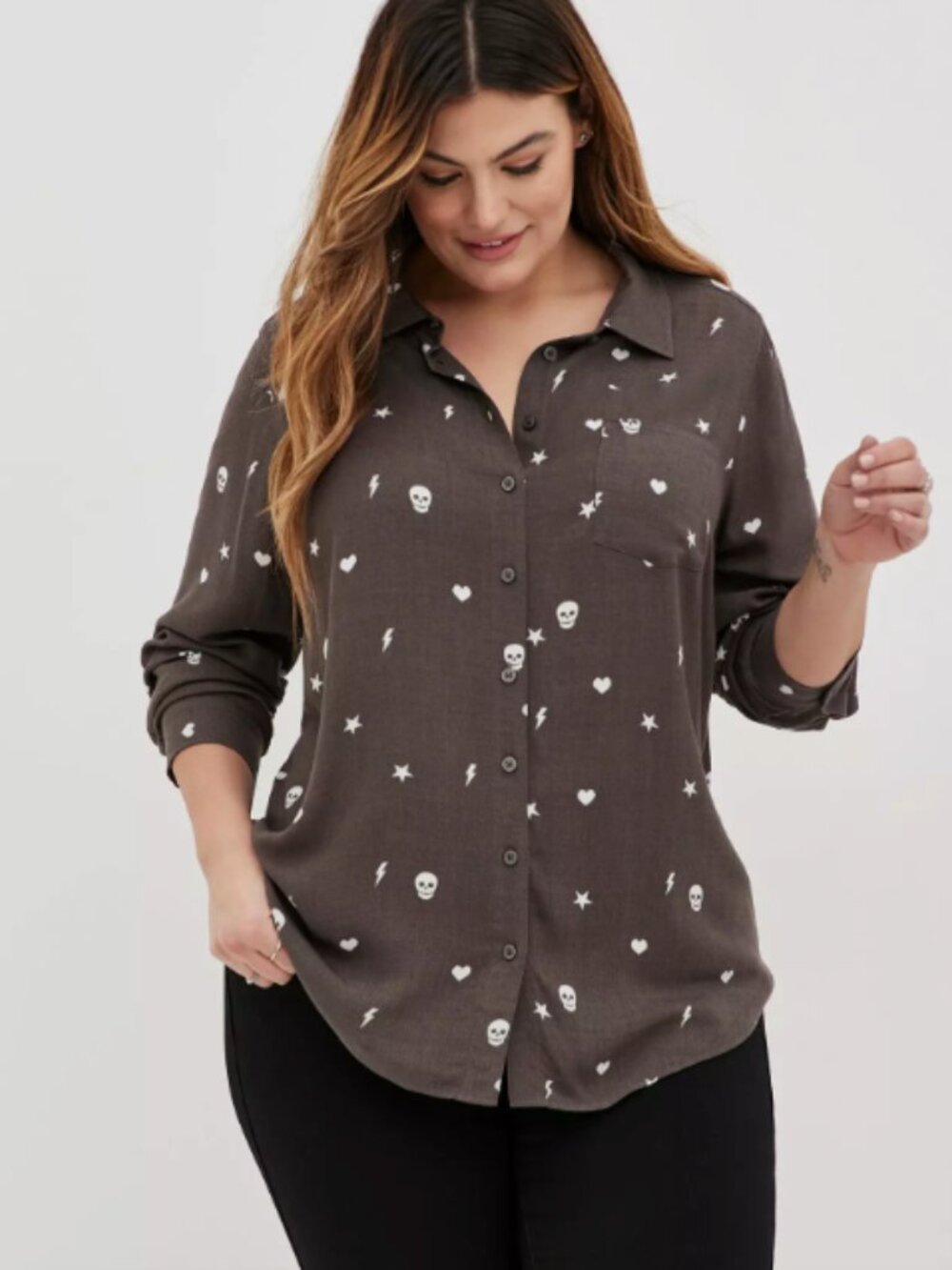 Torrid Lizzie Rayon Crepe Button-Up Long Sleeve Shirt Skull Print Goth Sz 4X